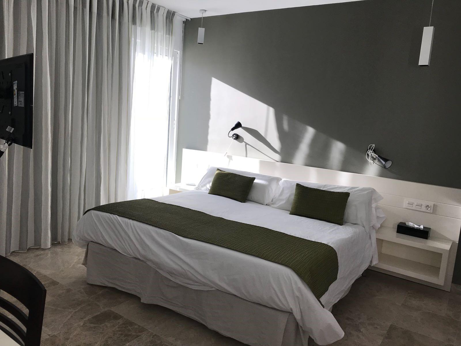 Senderos Hotel 3*