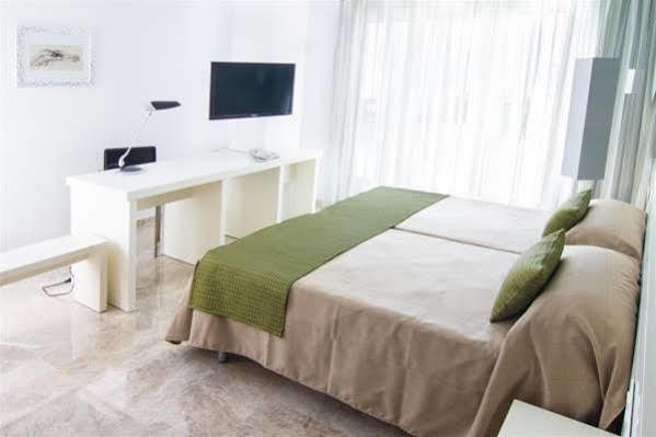Hotel Senderos